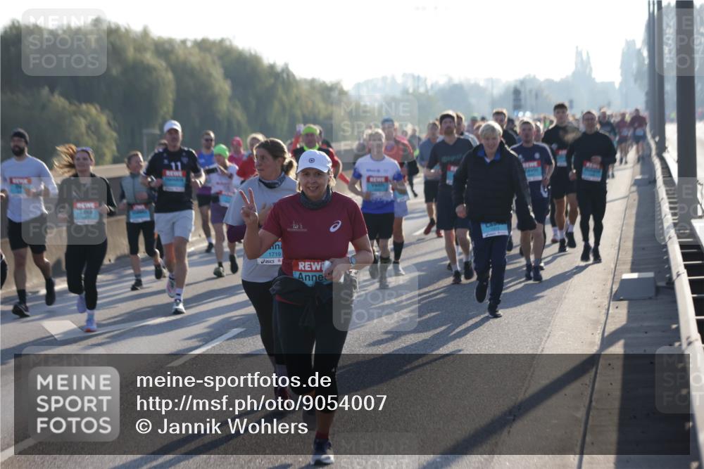 03.10.2025 - Köhlbrandbrückenlauf Jannik Wohlers http://msf.ph/oto/9054007 03.10.2025 09:20:06 Position 3 1719 meine-sportfotos.de