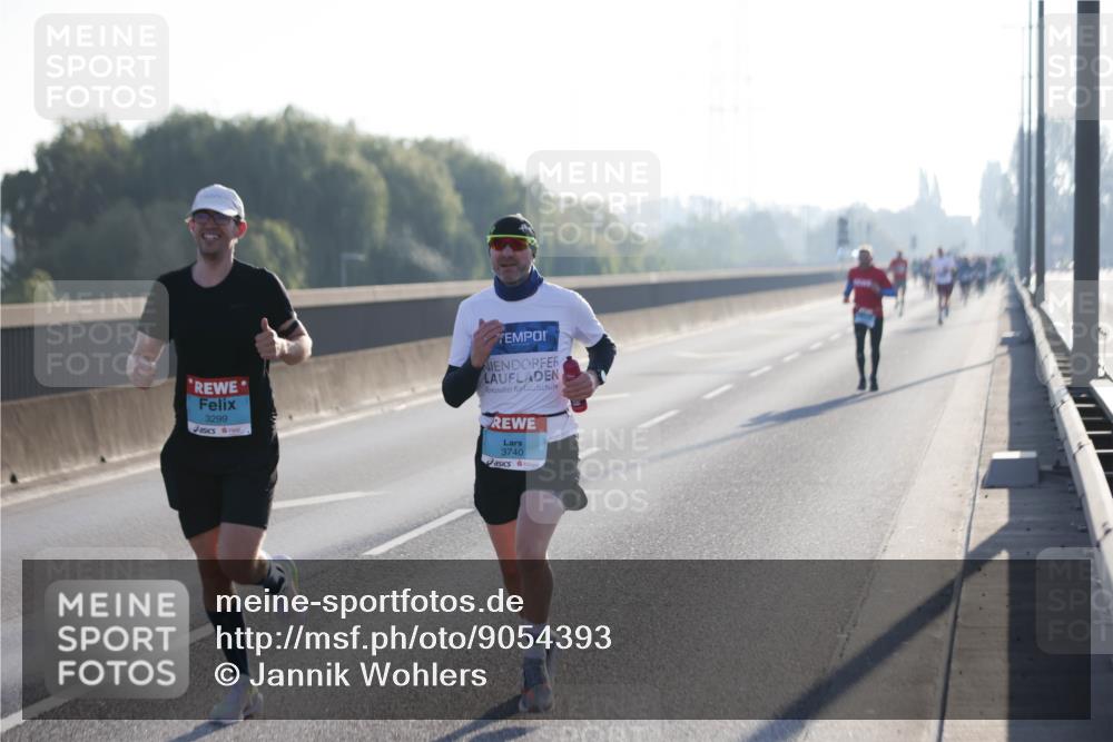 03.10.2025 - Köhlbrandbrückenlauf Jannik Wohlers http://msf.ph/oto/9054393 03.10.2025 09:12:09 Position 3 3299, 3740 meine-sportfotos.de