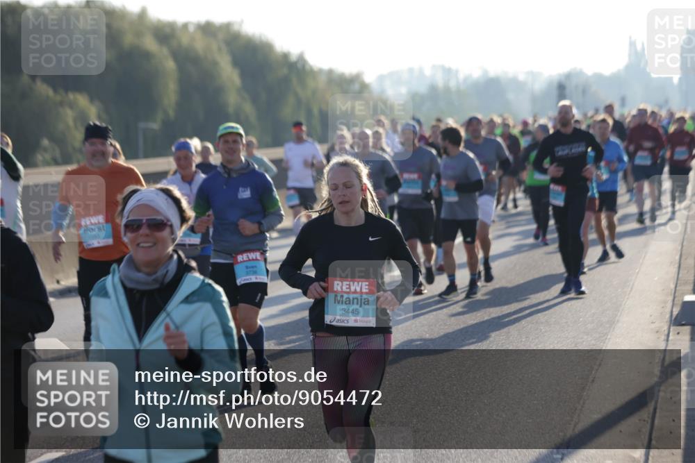 03.10.2025 - Köhlbrandbrückenlauf Jannik Wohlers http://msf.ph/oto/9054472 03.10.2025 09:20:18 Position 3 3736, 3445 meine-sportfotos.de