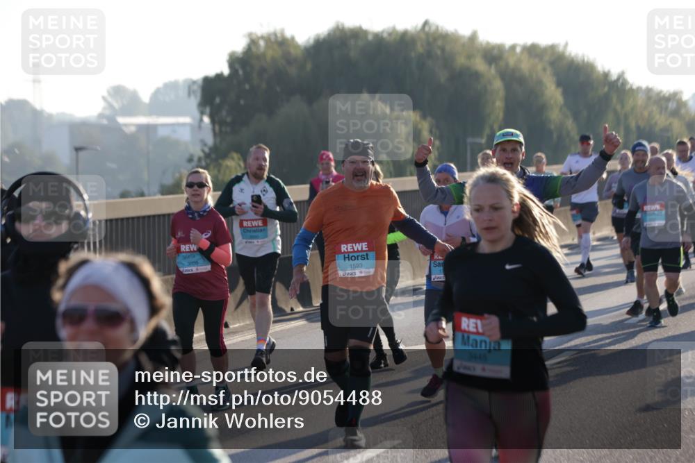 03.10.2025 - Köhlbrandbrückenlauf Jannik Wohlers http://msf.ph/oto/9054488 03.10.2025 09:20:19 Position 3 3839, 1593, 3445 meine-sportfotos.de