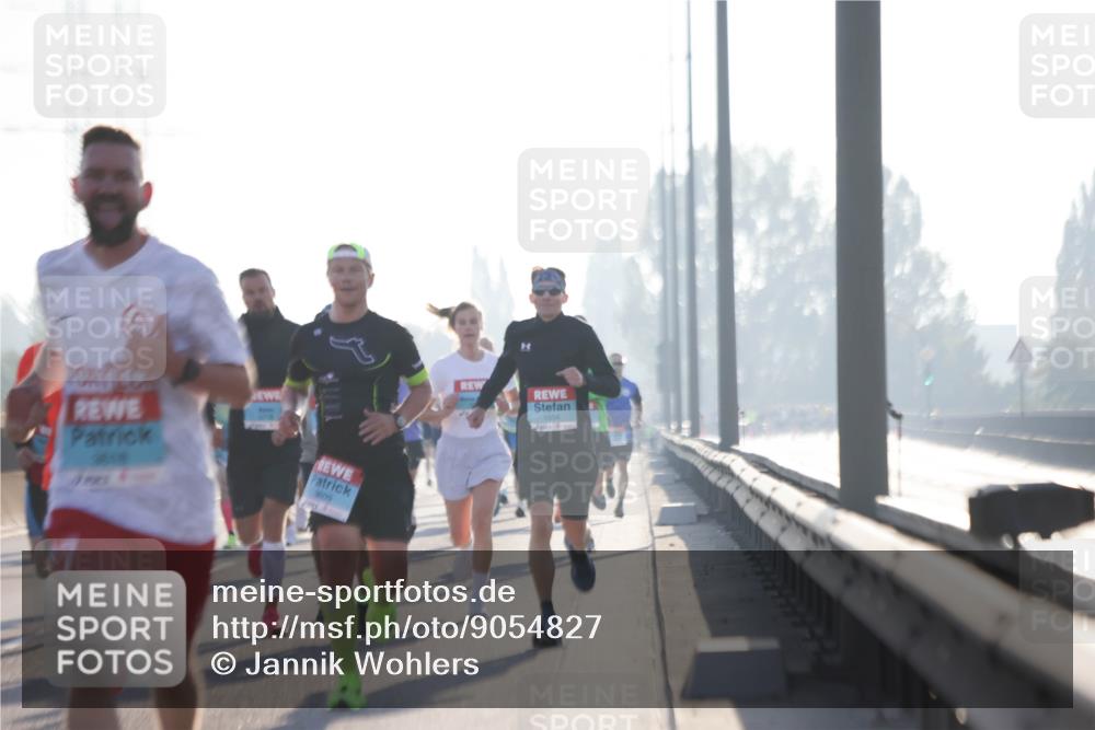 03.10.2025 - Köhlbrandbrückenlauf Jannik Wohlers http://msf.ph/oto/9054827 03.10.2025 09:12:37 Position 3 3609, 1034 meine-sportfotos.de