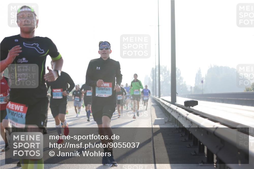 03.10.2025 - Köhlbrandbrückenlauf Jannik Wohlers http://msf.ph/oto/9055037 03.10.2025 09:12:42 Position 3 3718, 1034 meine-sportfotos.de