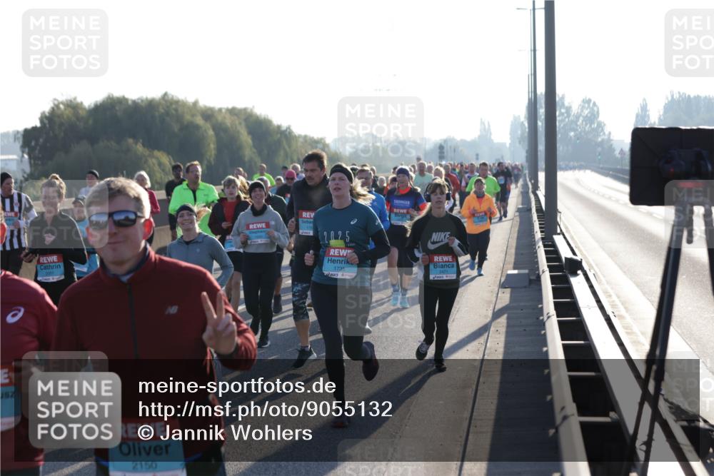 03.10.2025 - Köhlbrandbrückenlauf Jannik Wohlers http://msf.ph/oto/9055132 03.10.2025 09:20:29 Position 3 175, 025, 1735, 2471, 2150 meine-sportfotos.de