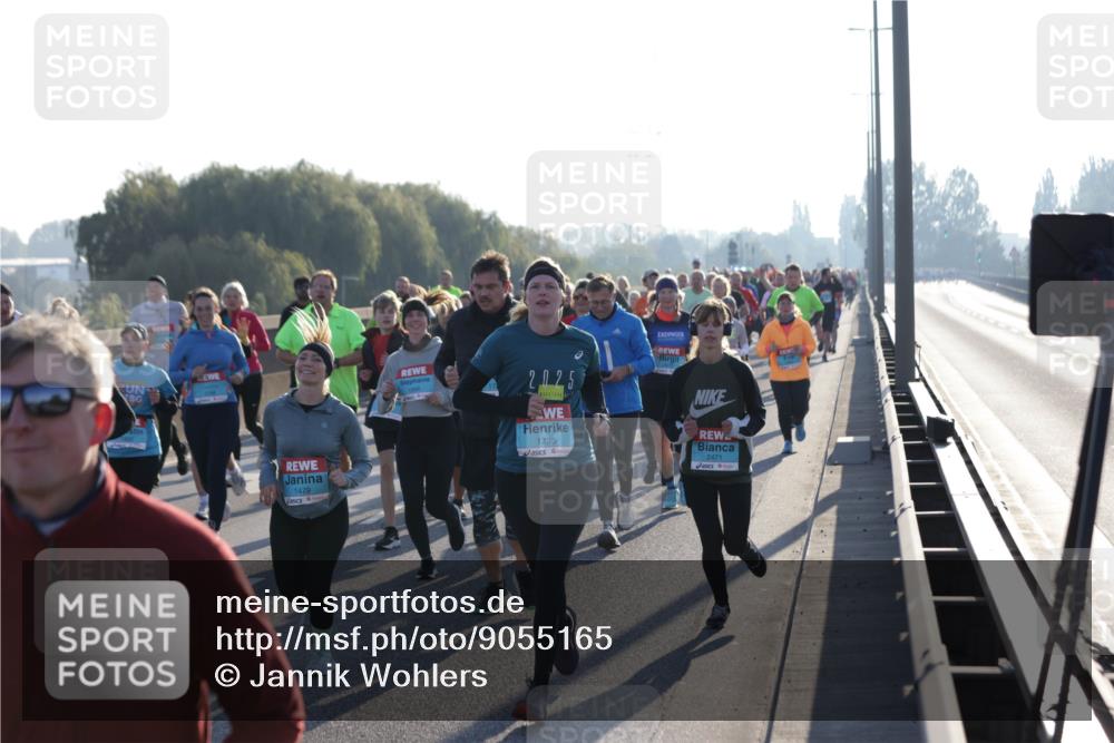 03.10.2025 - Köhlbrandbrückenlauf Jannik Wohlers http://msf.ph/oto/9055165 03.10.2025 09:20:30 Position 3 1479, 1735, 2471 meine-sportfotos.de