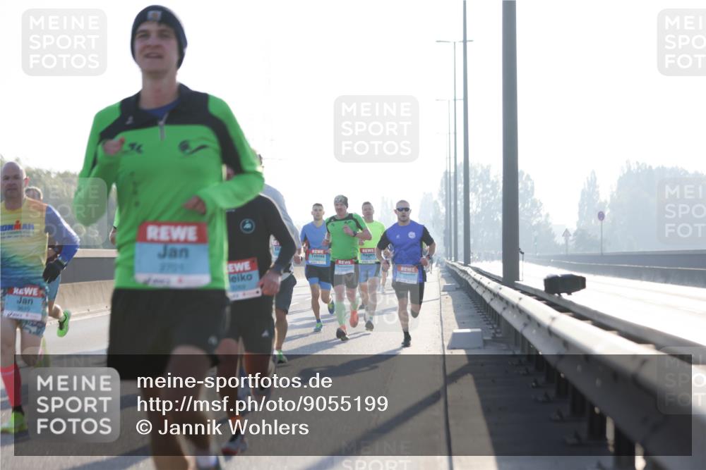 03.10.2025 - Köhlbrandbrückenlauf Jannik Wohlers http://msf.ph/oto/9055199 03.10.2025 09:12:46 Position 3 9610, 2725 meine-sportfotos.de