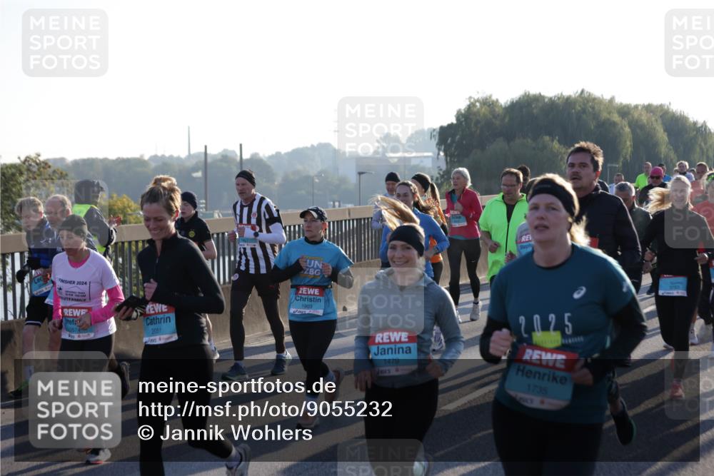 03.10.2025 - Köhlbrandbrückenlauf Jannik Wohlers http://msf.ph/oto/9055232 03.10.2025 09:20:31 Position 3 2024, 3574, 2051, 1903, 1479, 2025, 1735, 3783 meine-sportfotos.de