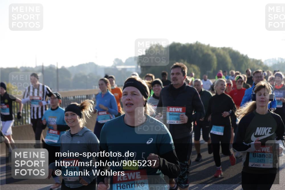 03.10.2025 - Köhlbrandbrückenlauf Jannik Wohlers http://msf.ph/oto/9055237 03.10.2025 09:20:31 Position 3 28, 1479, 2025, 1759, 2471 meine-sportfotos.de