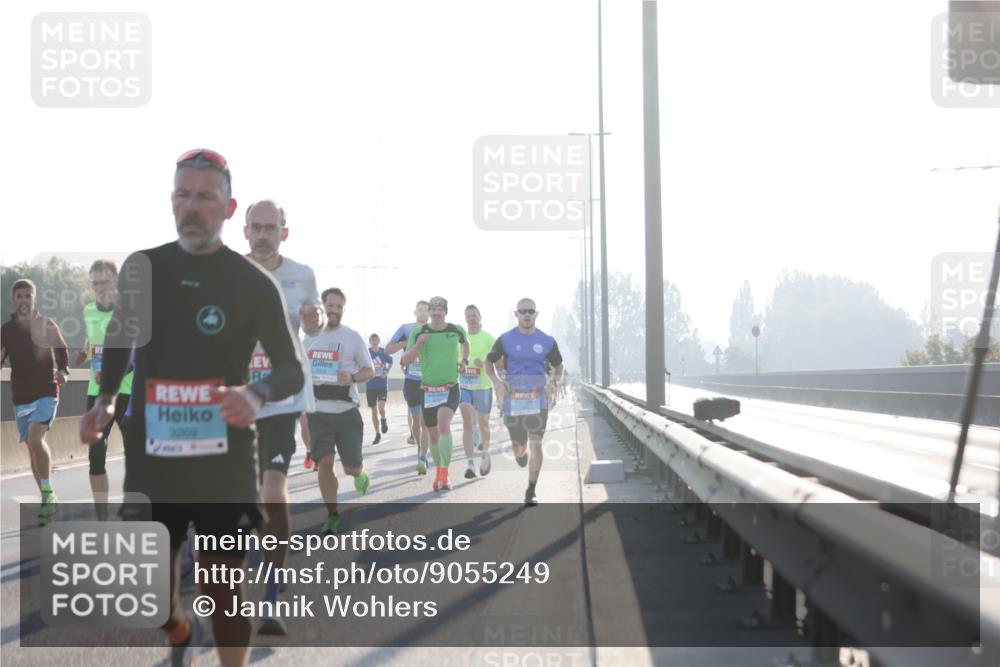 03.10.2025 - Köhlbrandbrückenlauf Jannik Wohlers http://msf.ph/oto/9055249 03.10.2025 09:12:47 Position 3 3269 meine-sportfotos.de