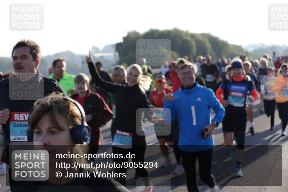 03.10.2025 - Köhlbrandbrückenlauf Jannik Wohlers http://msf.ph/oto/9055294 03.10.2025 09:20:33 Position 3 175 meine-sportfotos.de