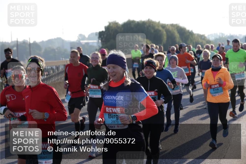 03.10.2025 - Köhlbrandbrückenlauf Jannik Wohlers http://msf.ph/oto/9055372 03.10.2025 09:20:34 Position 3 610, 3597, 1761, 2970, 1994 meine-sportfotos.de