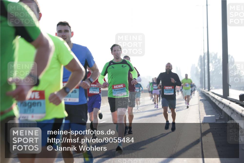 03.10.2025 - Köhlbrandbrückenlauf Jannik Wohlers http://msf.ph/oto/9055484 03.10.2025 09:12:51 Position 3 9772, 3491, 123, 2705, 3193 meine-sportfotos.de