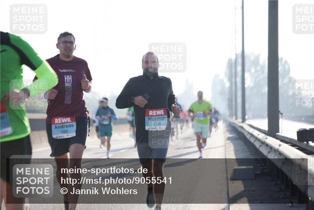 03.10.2025 - Köhlbrandbrückenlauf Jannik Wohlers http://msf.ph/oto/9055541 03.10.2025 09:12:53 Position 3 1090, 3193 meine-sportfotos.de
