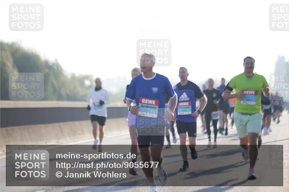 03.10.2025 - Köhlbrandbrückenlauf Jannik Wohlers http://msf.ph/oto/9055677 03.10.2025 09:12:56 Position 3 3078, 1028 meine-sportfotos.de