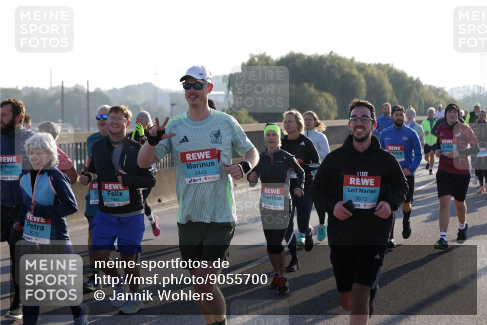 03.10.2025 - Köhlbrandbrückenlauf Jannik Wohlers http://msf.ph/oto/9055700 03.10.2025 09:20:41 Position 3 1562, 3570, 1561, 2449, 3252, 3672 meine-sportfotos.de