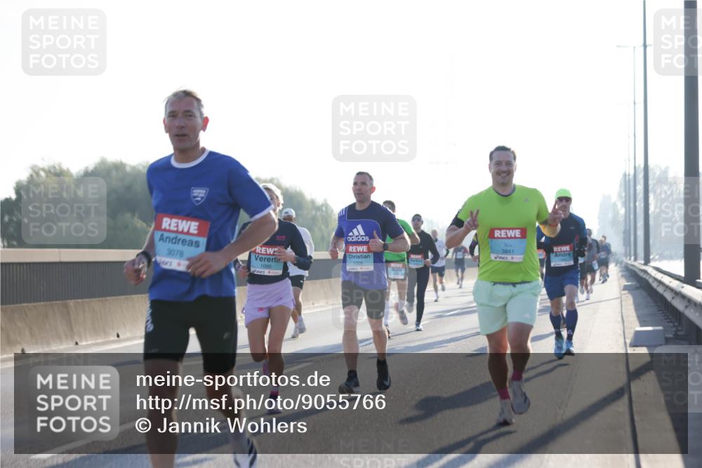 03.10.2025 - Köhlbrandbrückenlauf Jannik Wohlers http://msf.ph/oto/9055766 03.10.2025 09:12:58 Position 3 3078, 3841, 1028, 1086 meine-sportfotos.de