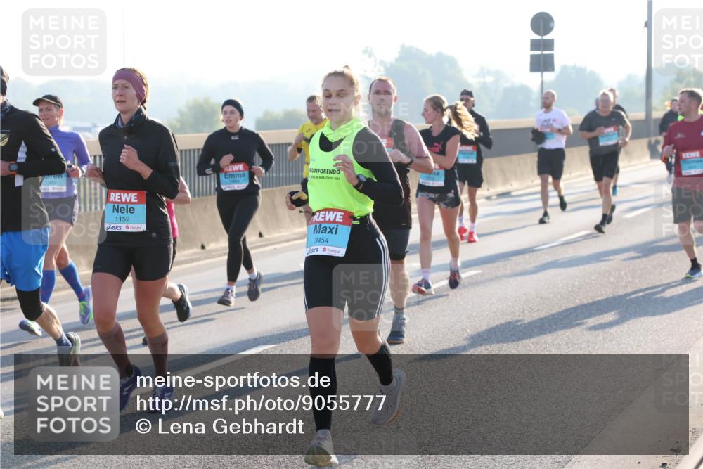 03.10.2025 - Köhlbrandbrückenlauf Lena Gebhardt http://msf.ph/oto/9055777 03.10.2025 09:17:10 Position 1 1383, 1152, 2024, 3454 meine-sportfotos.de