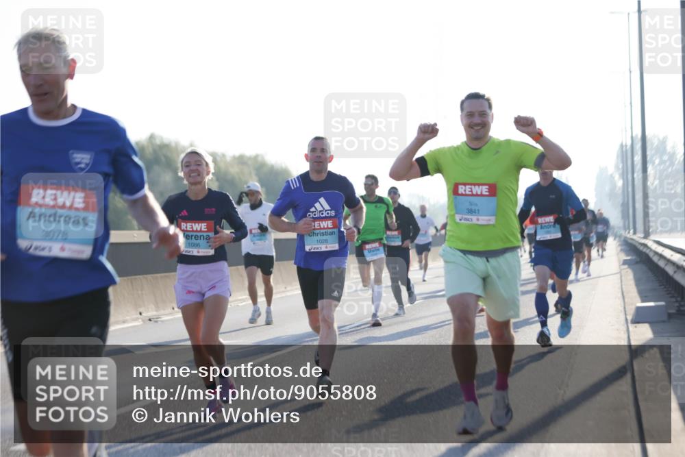 03.10.2025 - Köhlbrandbrückenlauf Jannik Wohlers http://msf.ph/oto/9055808 03.10.2025 09:12:58 Position 3 3078, 1086, 1028, 3841 meine-sportfotos.de