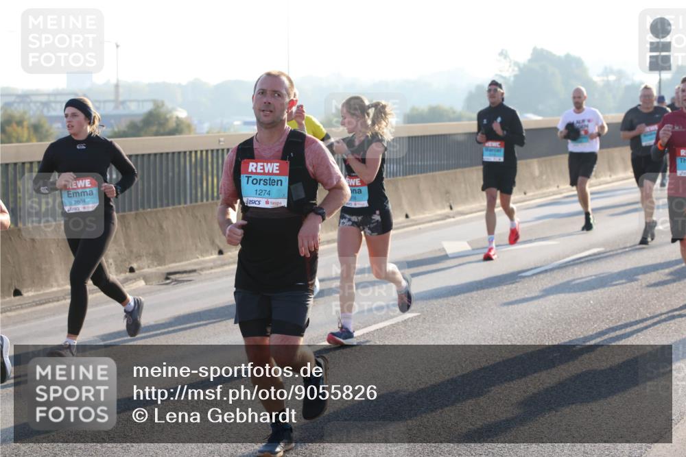 03.10.2025 - Köhlbrandbrückenlauf Lena Gebhardt http://msf.ph/oto/9055826 03.10.2025 09:17:12 Position 1 2884, 1274 meine-sportfotos.de