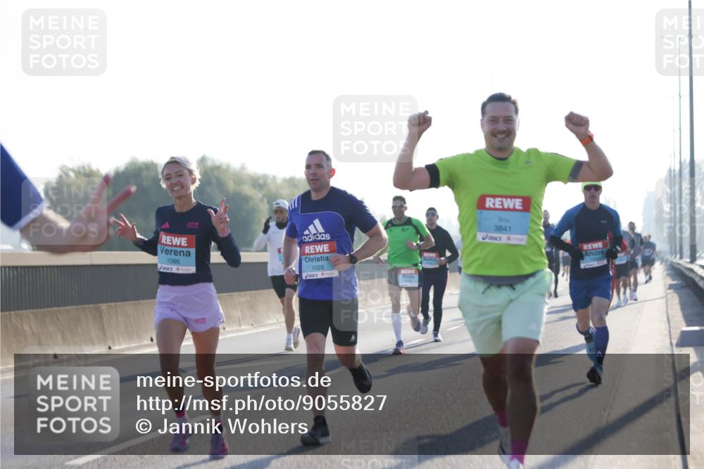 03.10.2025 - Köhlbrandbrückenlauf Jannik Wohlers http://msf.ph/oto/9055827 03.10.2025 09:12:59 Position 3 1086, 1028, 3841 meine-sportfotos.de