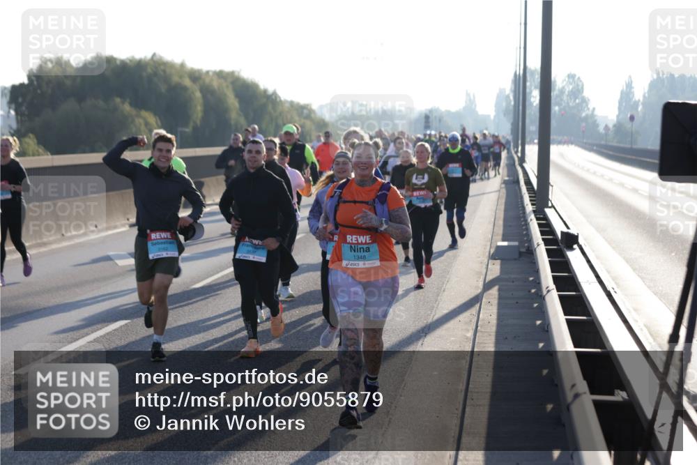 03.10.2025 - Köhlbrandbrückenlauf Jannik Wohlers http://msf.ph/oto/9055879 03.10.2025 09:20:45 Position 3 3162, 3537, 1348 meine-sportfotos.de