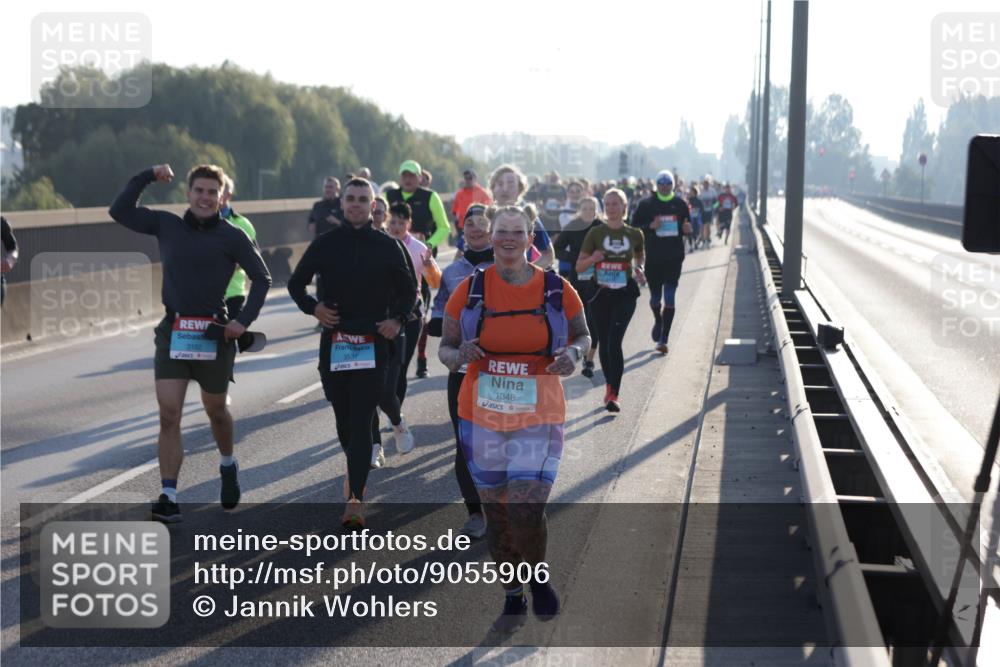 03.10.2025 - Köhlbrandbrückenlauf Jannik Wohlers http://msf.ph/oto/9055906 03.10.2025 09:20:45 Position 3 3162, 1348 meine-sportfotos.de