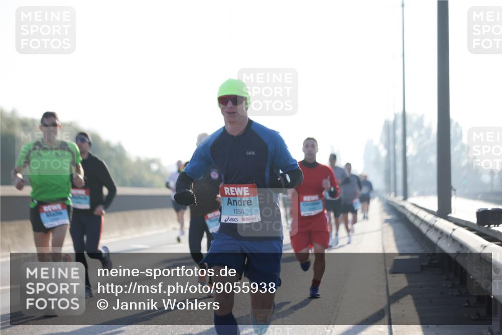03.10.2025 - Köhlbrandbrückenlauf Jannik Wohlers http://msf.ph/oto/9055938 03.10.2025 09:13:00 Position 3 1050 meine-sportfotos.de