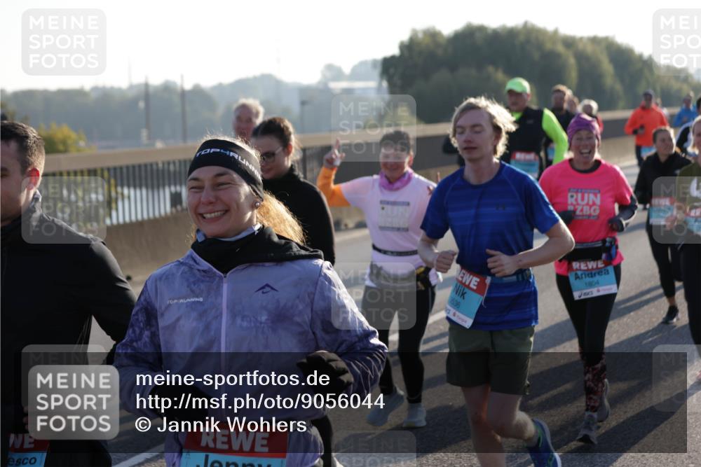 03.10.2025 - Köhlbrandbrückenlauf Jannik Wohlers http://msf.ph/oto/9056044 03.10.2025 09:20:48 Position 3 1536, 1804 meine-sportfotos.de