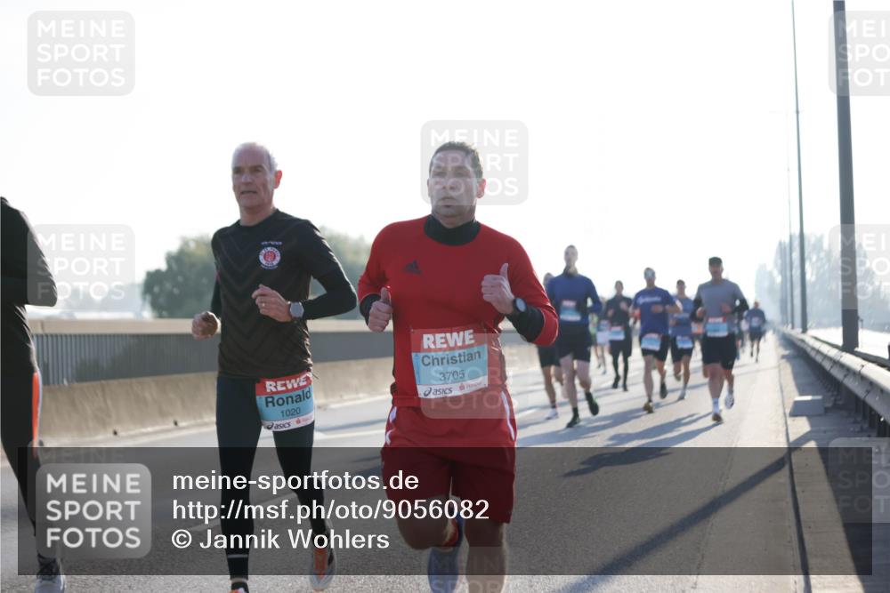 03.10.2025 - Köhlbrandbrückenlauf Jannik Wohlers http://msf.ph/oto/9056082 03.10.2025 09:13:03 Position 3 1020, 3705 meine-sportfotos.de