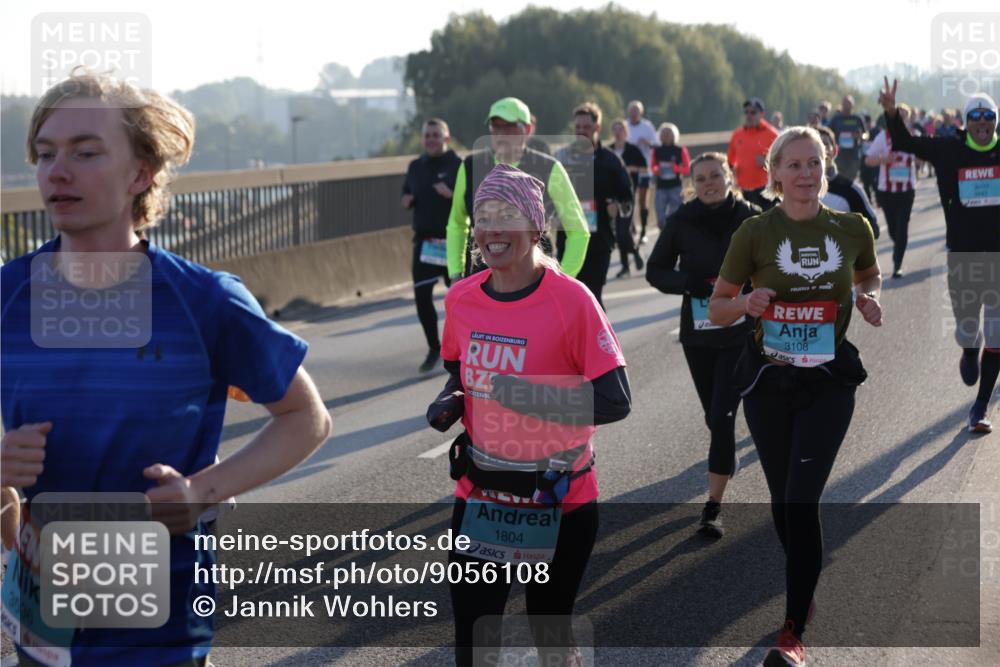 03.10.2025 - Köhlbrandbrückenlauf Jannik Wohlers http://msf.ph/oto/9056108 03.10.2025 09:20:49 Position 3 3836, 3108, 1804, 3843 meine-sportfotos.de