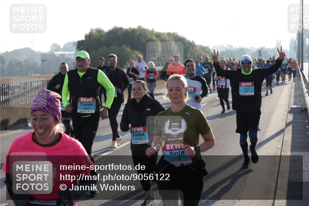03.10.2025 - Köhlbrandbrückenlauf Jannik Wohlers http://msf.ph/oto/9056122 03.10.2025 09:20:49 Position 3 3634, 3843, 2122, 3108 meine-sportfotos.de
