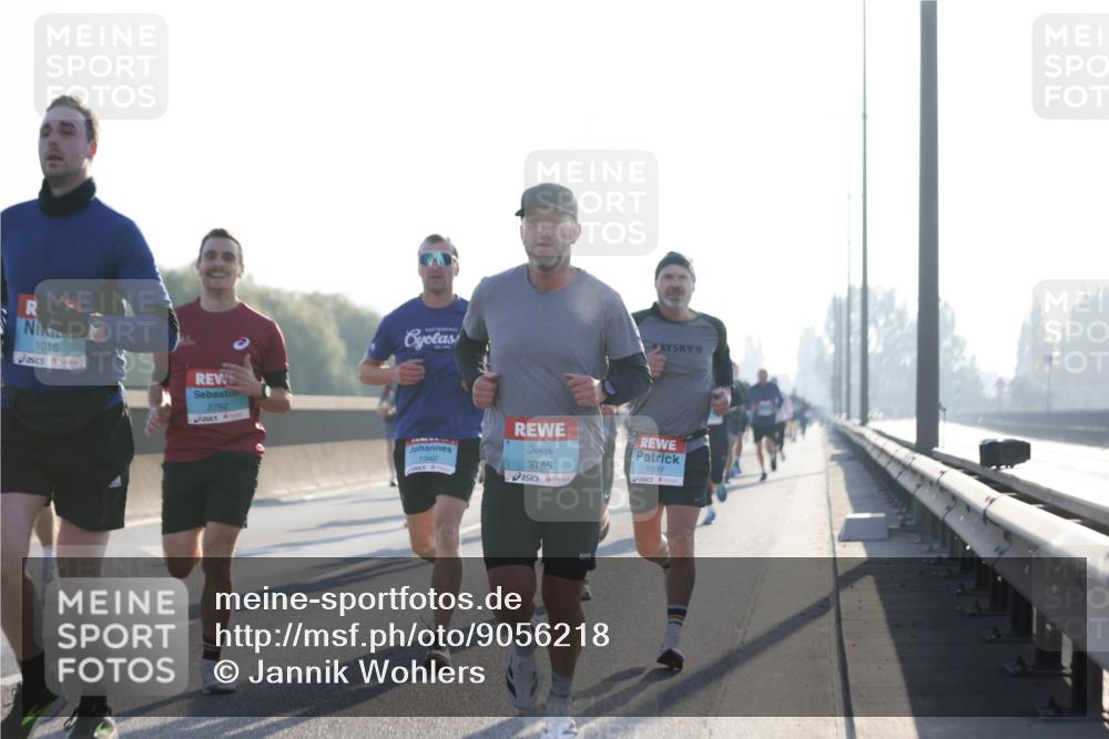 03.10.2025 - Köhlbrandbrückenlauf Jannik Wohlers http://msf.ph/oto/9056218 03.10.2025 09:13:06 Position 3 1016, 2792, 1040, 3785, 1037 meine-sportfotos.de