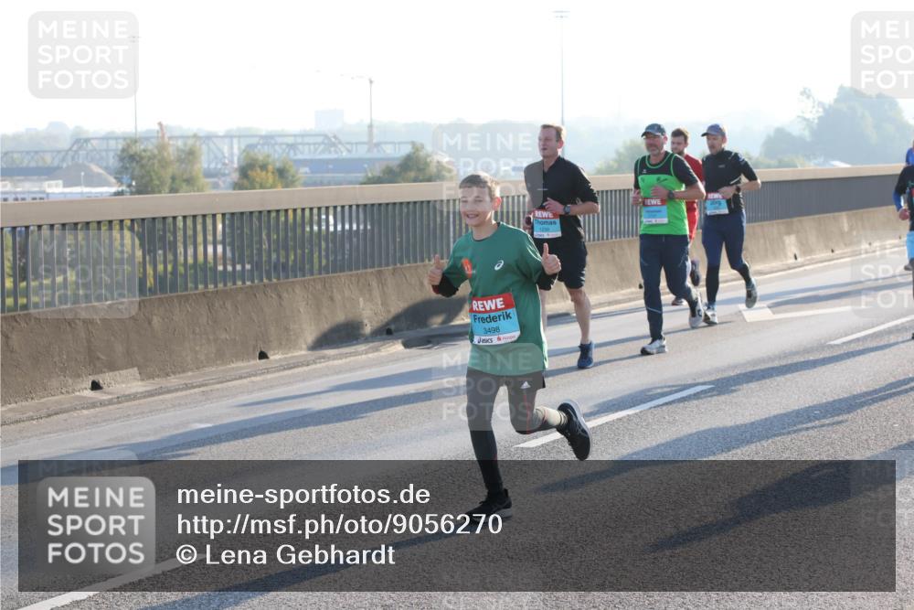 03.10.2025 - Köhlbrandbrückenlauf Lena Gebhardt http://msf.ph/oto/9056270 03.10.2025 09:17:24 Position 1 3498, 1239 meine-sportfotos.de