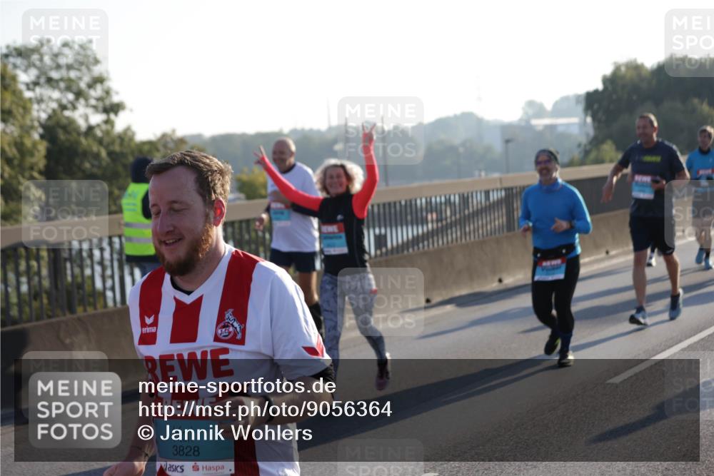 03.10.2025 - Köhlbrandbrückenlauf Jannik Wohlers http://msf.ph/oto/9056364 03.10.2025 09:20:55 Position 3 3828 meine-sportfotos.de