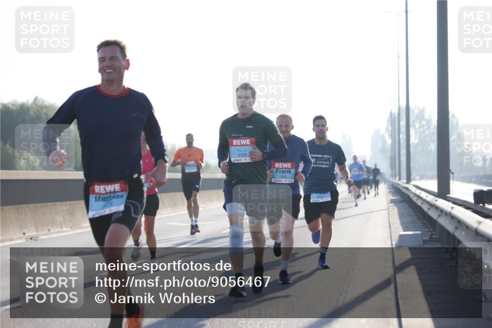 03.10.2025 - Köhlbrandbrückenlauf Jannik Wohlers http://msf.ph/oto/9056467 03.10.2025 09:13:13 Position 3 3763, 1265, 2024 meine-sportfotos.de