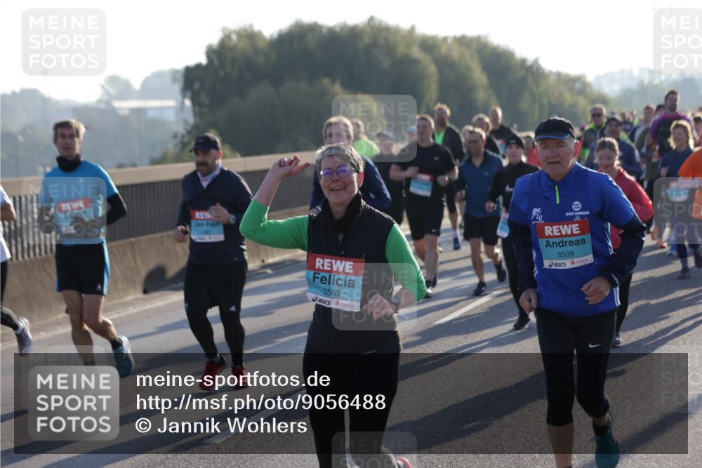 03.10.2025 - Köhlbrandbrückenlauf Jannik Wohlers http://msf.ph/oto/9056488 03.10.2025 09:20:58 Position 3 3582, 3509 meine-sportfotos.de