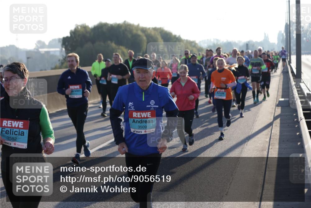 03.10.2025 - Köhlbrandbrückenlauf Jannik Wohlers http://msf.ph/oto/9056519 03.10.2025 09:20:59 Position 3 3582, 3509 meine-sportfotos.de