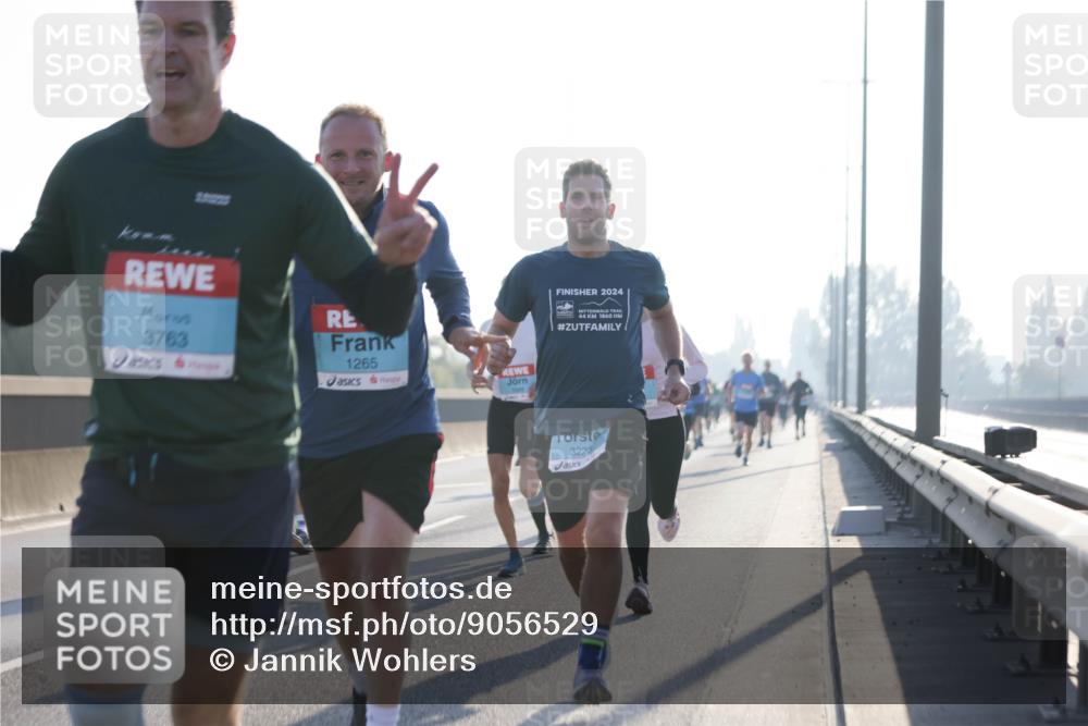 03.10.2025 - Köhlbrandbrückenlauf Jannik Wohlers http://msf.ph/oto/9056529 03.10.2025 09:13:15 Position 3 3763, 1265, 2024, 44, 1860, 3223 meine-sportfotos.de