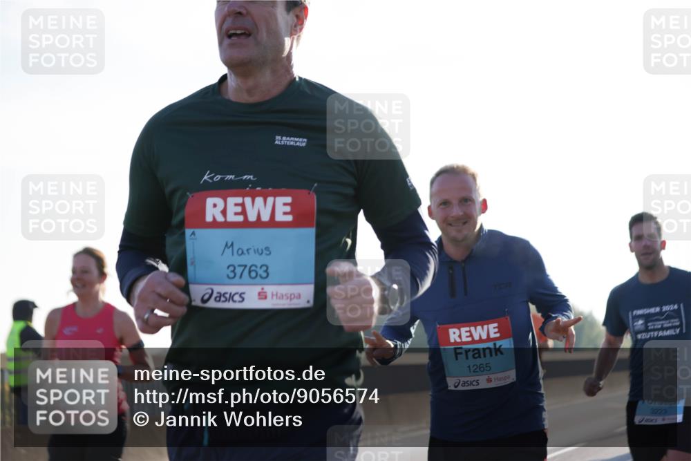 03.10.2025 - Köhlbrandbrückenlauf Jannik Wohlers http://msf.ph/oto/9056574 03.10.2025 09:13:15 Position 3 3249, 35, 3763, 1265, 2024 meine-sportfotos.de
