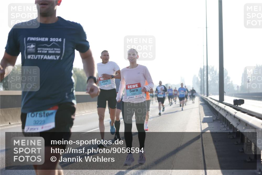 03.10.2025 - Köhlbrandbrückenlauf Jannik Wohlers http://msf.ph/oto/9056594 03.10.2025 09:13:16 Position 3 2024, 44, 1840, 3223, 1048, 1251 meine-sportfotos.de