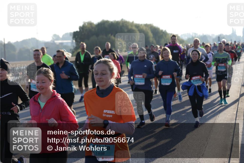 03.10.2025 - Köhlbrandbrückenlauf Jannik Wohlers http://msf.ph/oto/9056674 03.10.2025 09:21:01 Position 3 1858, 1147 meine-sportfotos.de