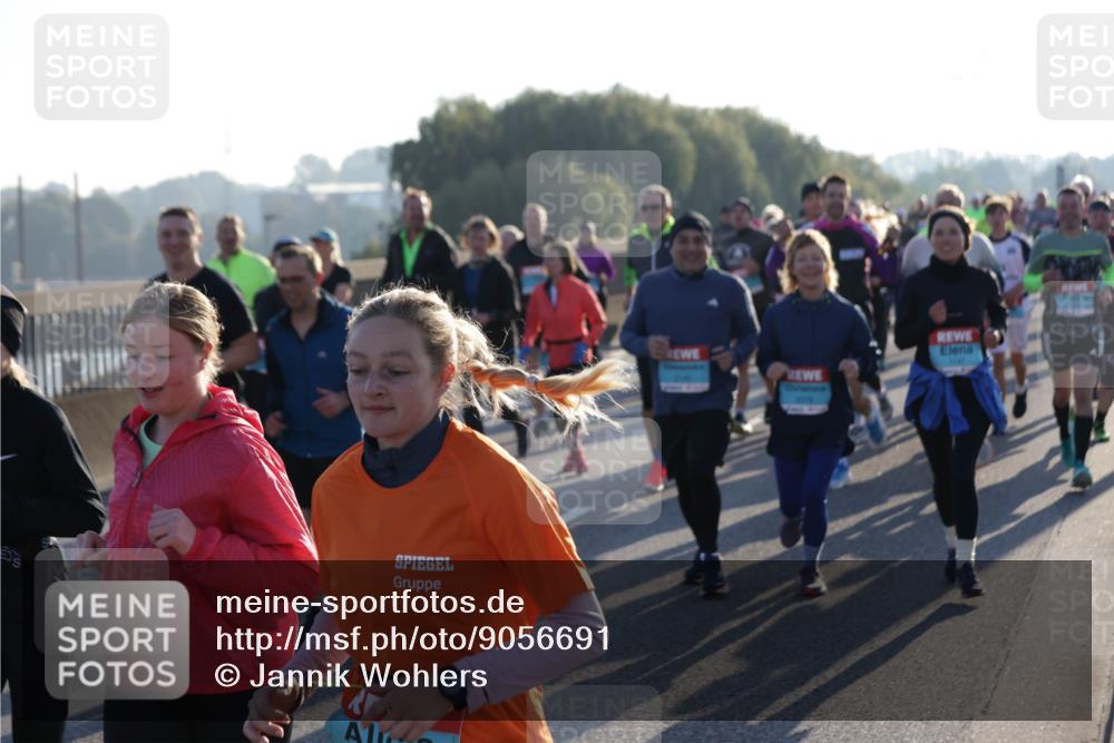 03.10.2025 - Köhlbrandbrückenlauf Jannik Wohlers http://msf.ph/oto/9056691 03.10.2025 09:21:01 Position 3  meine-sportfotos.de