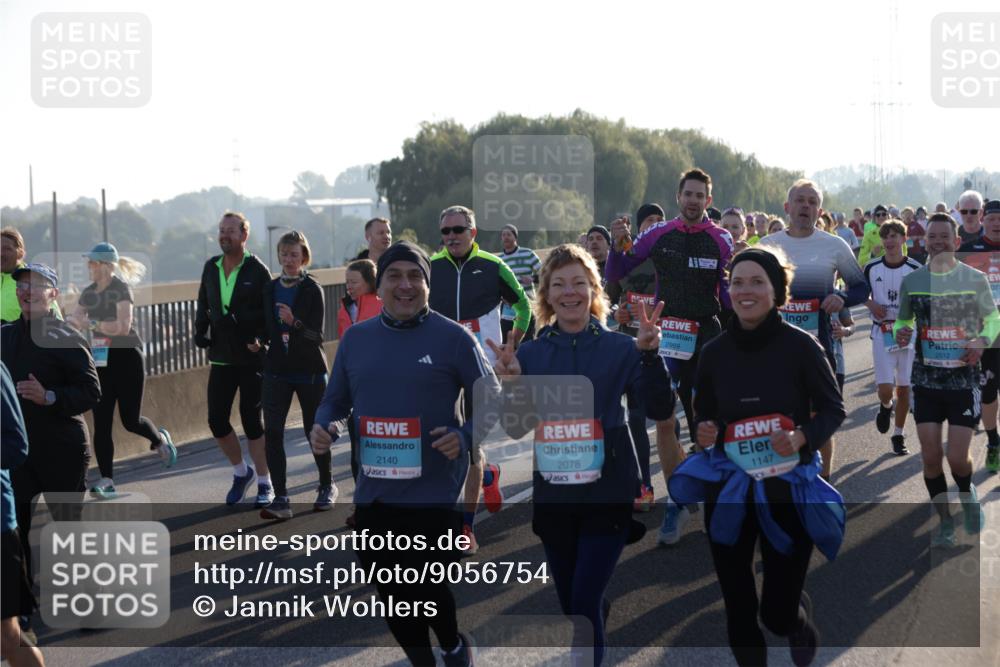 03.10.2025 - Köhlbrandbrückenlauf Jannik Wohlers http://msf.ph/oto/9056754 03.10.2025 09:21:03 Position 3 2969, 2140, 2078, 1147, 2512 meine-sportfotos.de