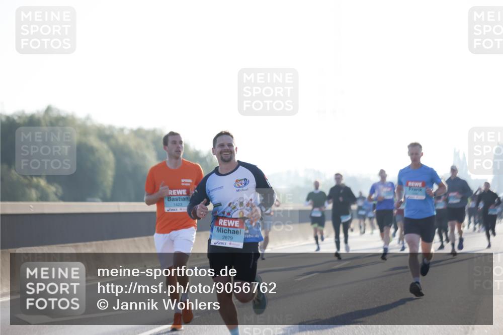 03.10.2025 - Köhlbrandbrückenlauf Jannik Wohlers http://msf.ph/oto/9056762 03.10.2025 09:13:20 Position 3 1423, 2879 meine-sportfotos.de