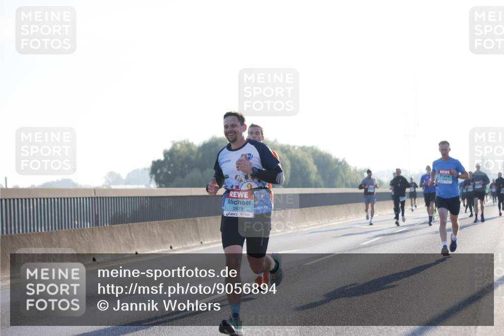 03.10.2025 - Köhlbrandbrückenlauf Jannik Wohlers http://msf.ph/oto/9056894 03.10.2025 09:13:21 Position 3 2879 meine-sportfotos.de