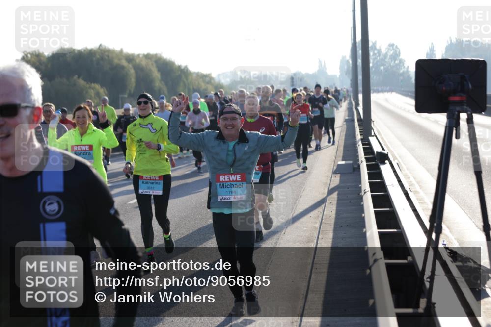 03.10.2025 - Köhlbrandbrückenlauf Jannik Wohlers http://msf.ph/oto/9056985 03.10.2025 09:21:08 Position 3 3612, 1794 meine-sportfotos.de