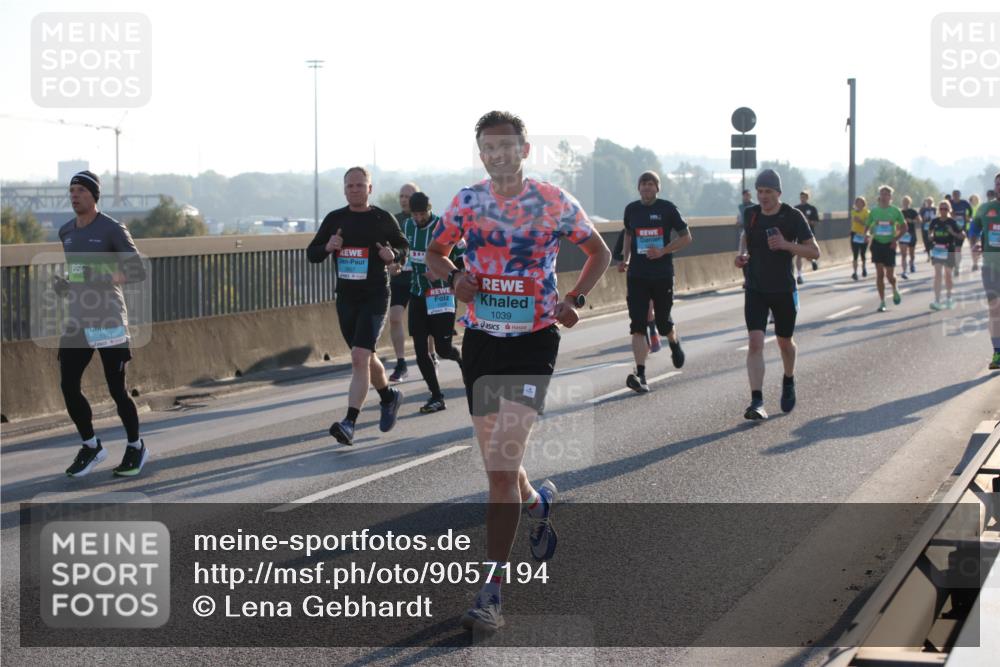 03.10.2025 - Köhlbrandbrückenlauf Lena Gebhardt http://msf.ph/oto/9057194 03.10.2025 09:17:53 Position 1 1311, 1039 meine-sportfotos.de