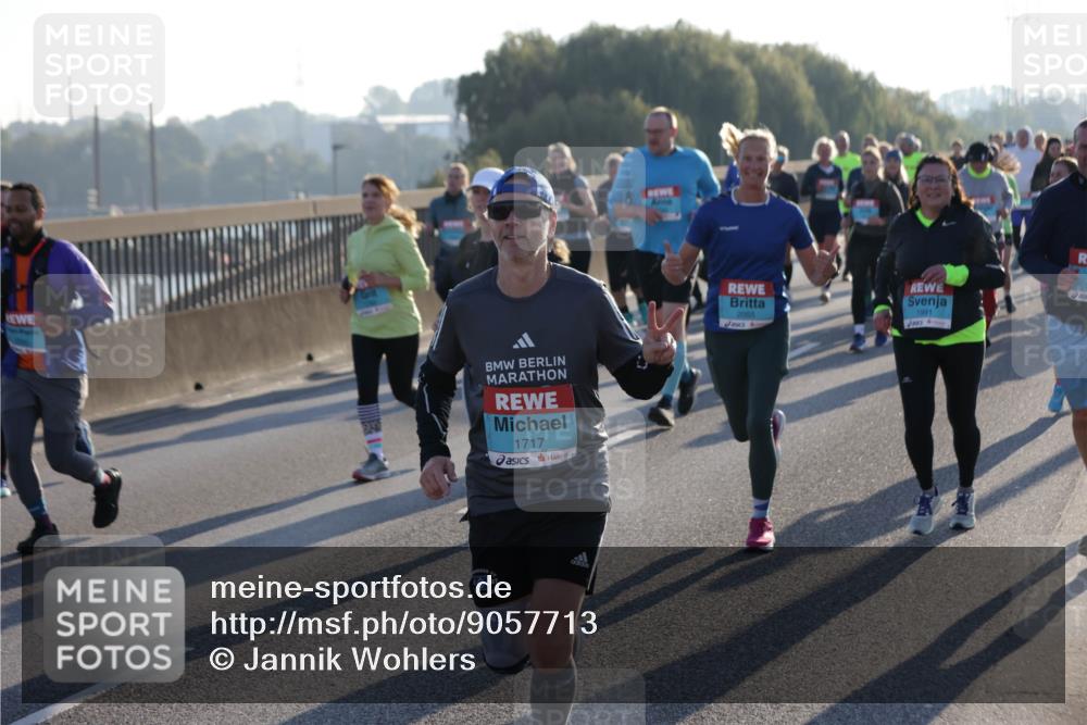 03.10.2025 - Köhlbrandbrückenlauf Jannik Wohlers http://msf.ph/oto/9057713 03.10.2025 09:21:23 Position 3 1717, 1991, 2055 meine-sportfotos.de
