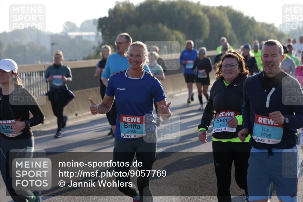 03.10.2025 - Köhlbrandbrückenlauf Jannik Wohlers http://msf.ph/oto/9057769 03.10.2025 09:21:24 Position 3 3382, 2055, 1991, 3796 meine-sportfotos.de
