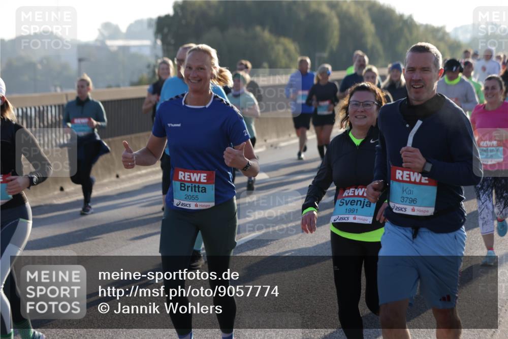 03.10.2025 - Köhlbrandbrückenlauf Jannik Wohlers http://msf.ph/oto/9057774 03.10.2025 09:21:24 Position 3 2055, 1991, 3796, 3239 meine-sportfotos.de