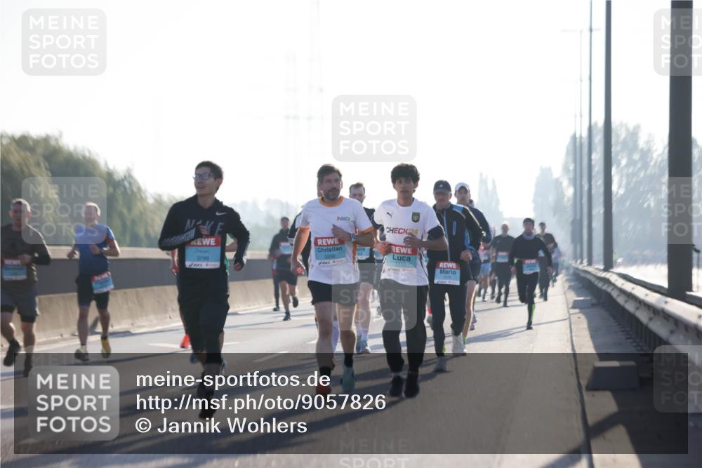 03.10.2025 - Köhlbrandbrückenlauf Jannik Wohlers http://msf.ph/oto/9057826 03.10.2025 09:13:48 Position 3 3789, 24, 3338, 1112 meine-sportfotos.de